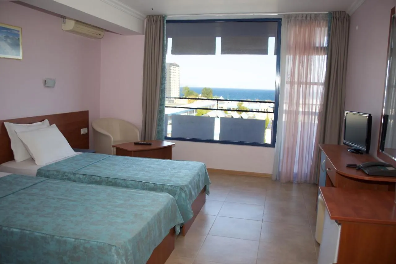 Dunav Hotel Slăntjev Brjag 4*,